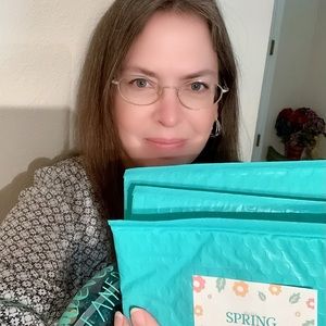 Meet your Posher, Melanie